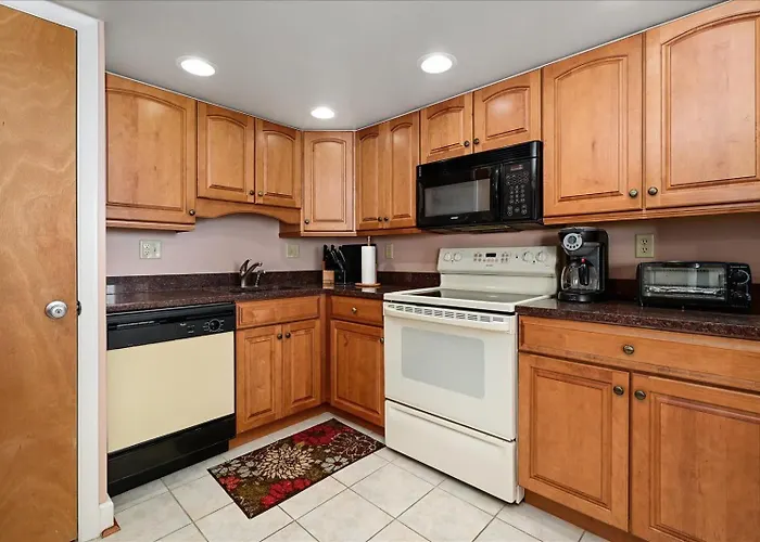 Ocean Front Capri With Indoor Pool And Much More!